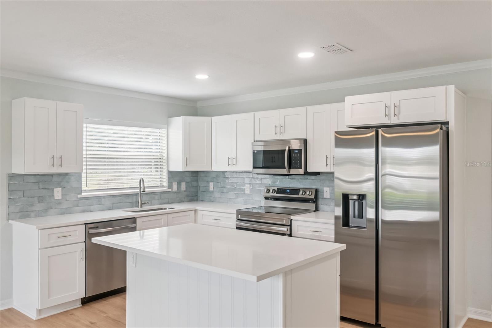 3411 HUGHEY ST, SANFORD, FL, 32771