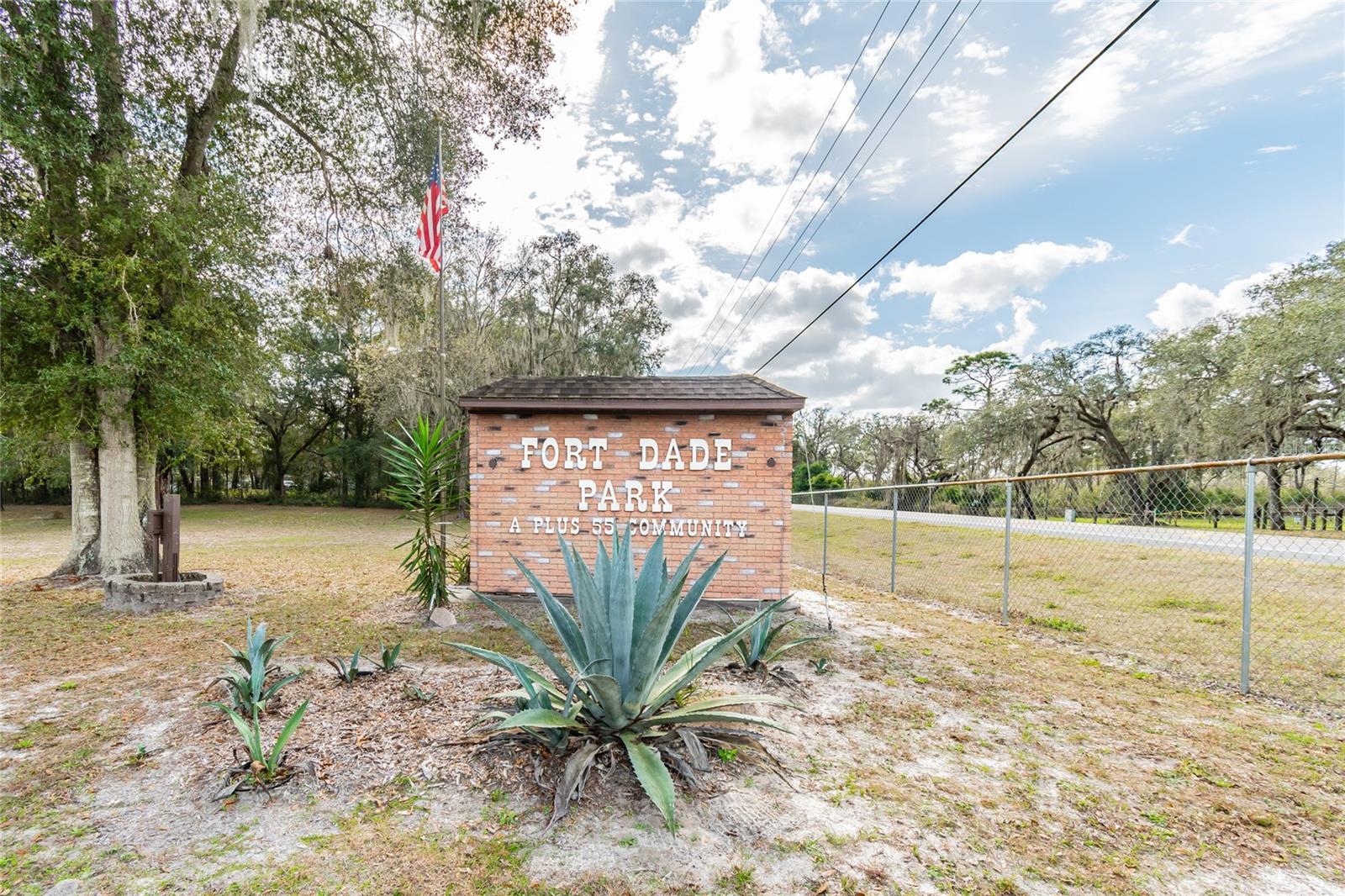 35005 FRASER ST, DADE CITY, FL, 33523