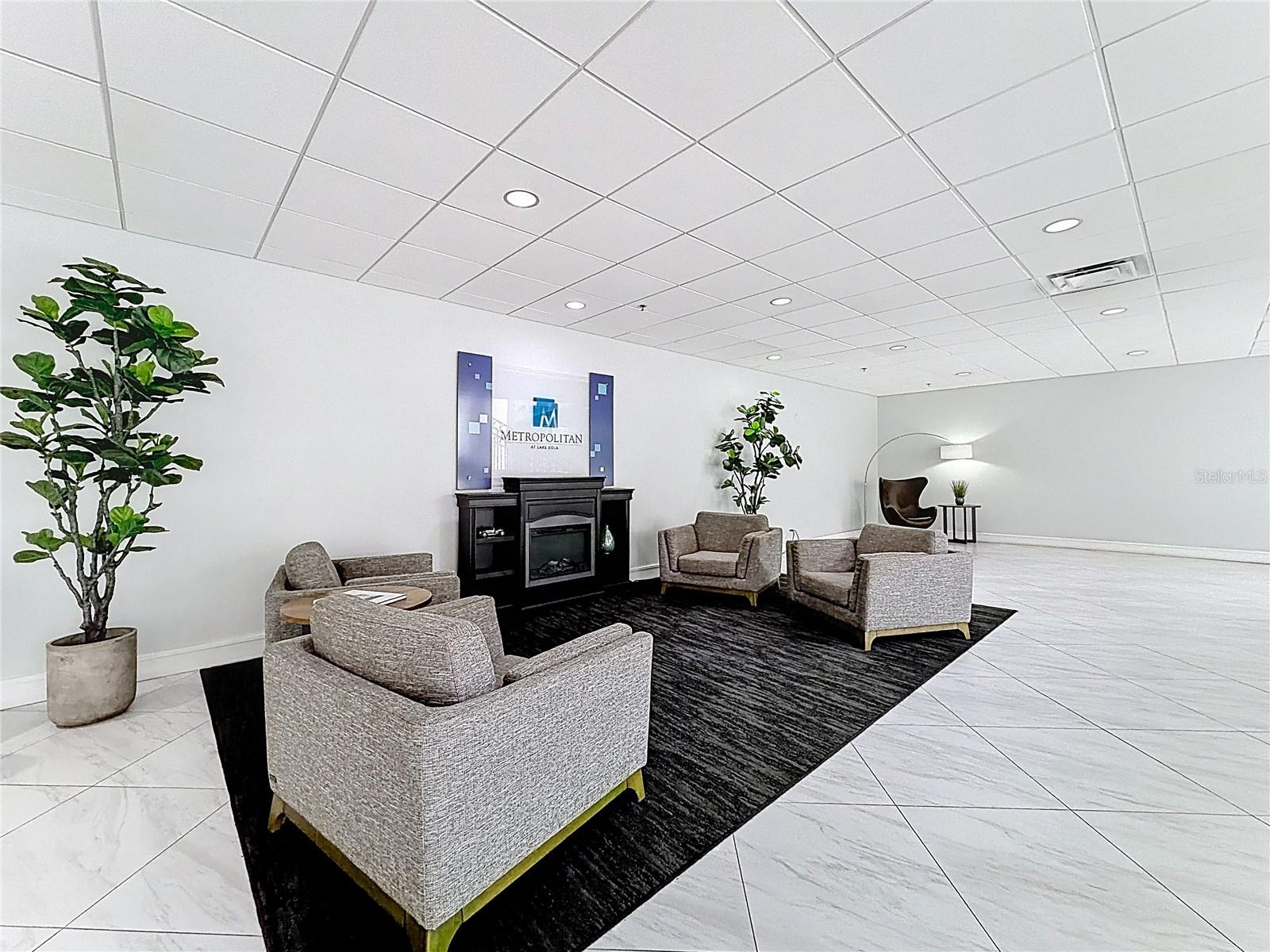 151 E WASHINGTON ST #611, ORLANDO, FL, 32801