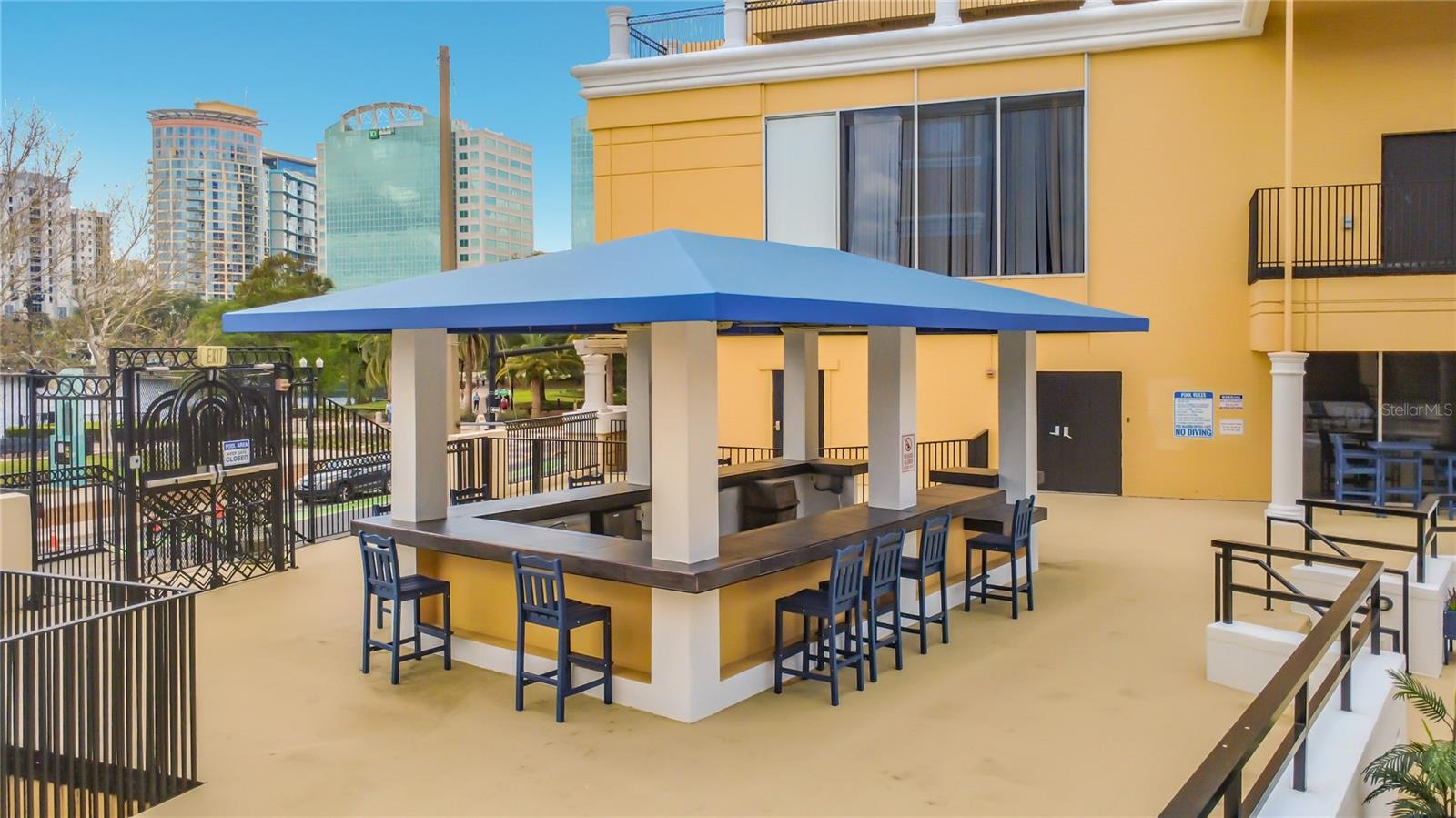 151 E WASHINGTON ST #611, ORLANDO, FL, 32801