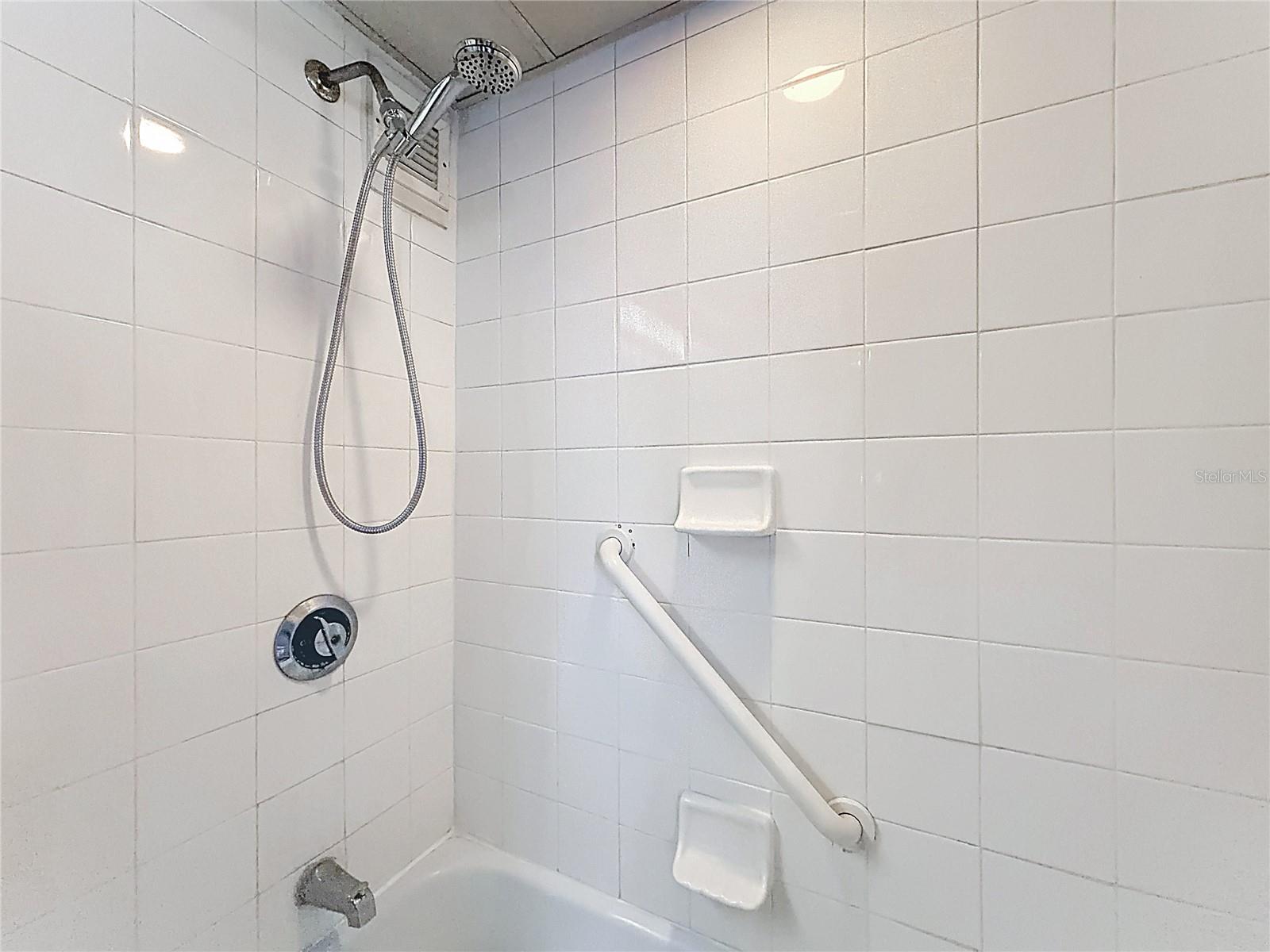 151 E WASHINGTON ST #611, ORLANDO, FL, 32801