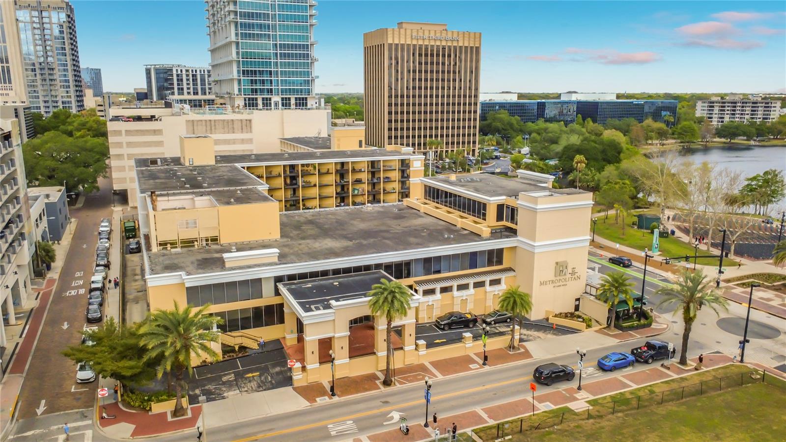 151 E WASHINGTON ST #611, ORLANDO, FL, 32801