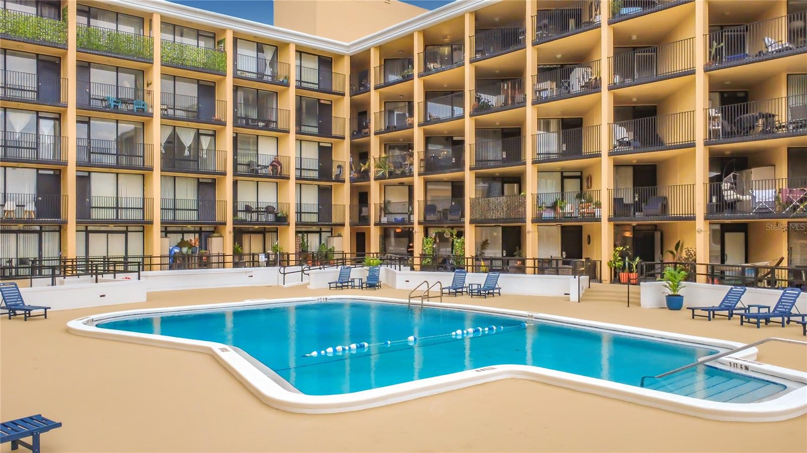 151 E WASHINGTON ST #611, ORLANDO, FL, 32801
