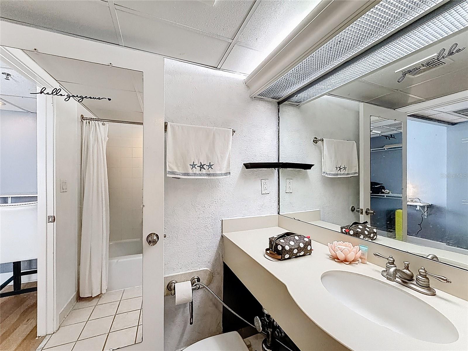 151 E WASHINGTON ST #611, ORLANDO, FL, 32801