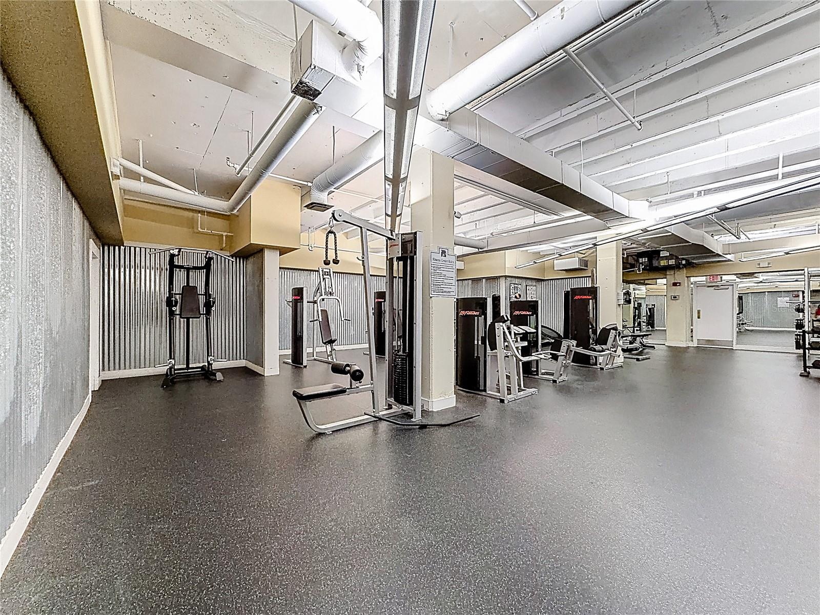 151 E WASHINGTON ST #611, ORLANDO, FL, 32801