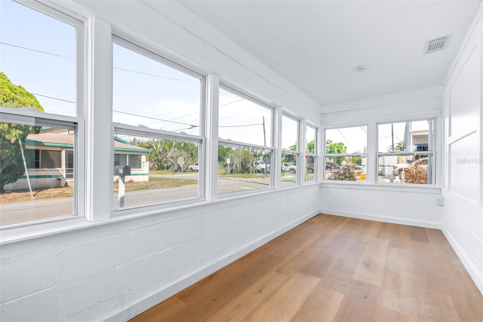 217 NW 4TH AVE, MULBERRY, FL, 33860