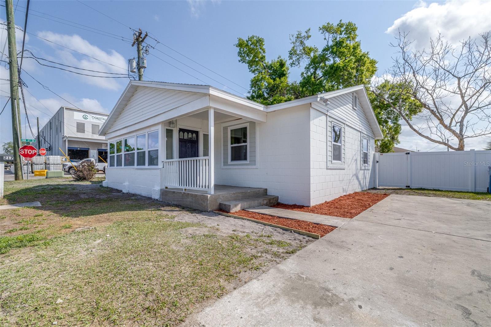 217 NW 4TH AVE, MULBERRY, FL, 33860