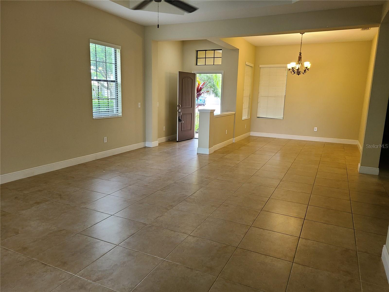 14305 STIRLING DR, LAKEWOOD RANCH, FL, 34202