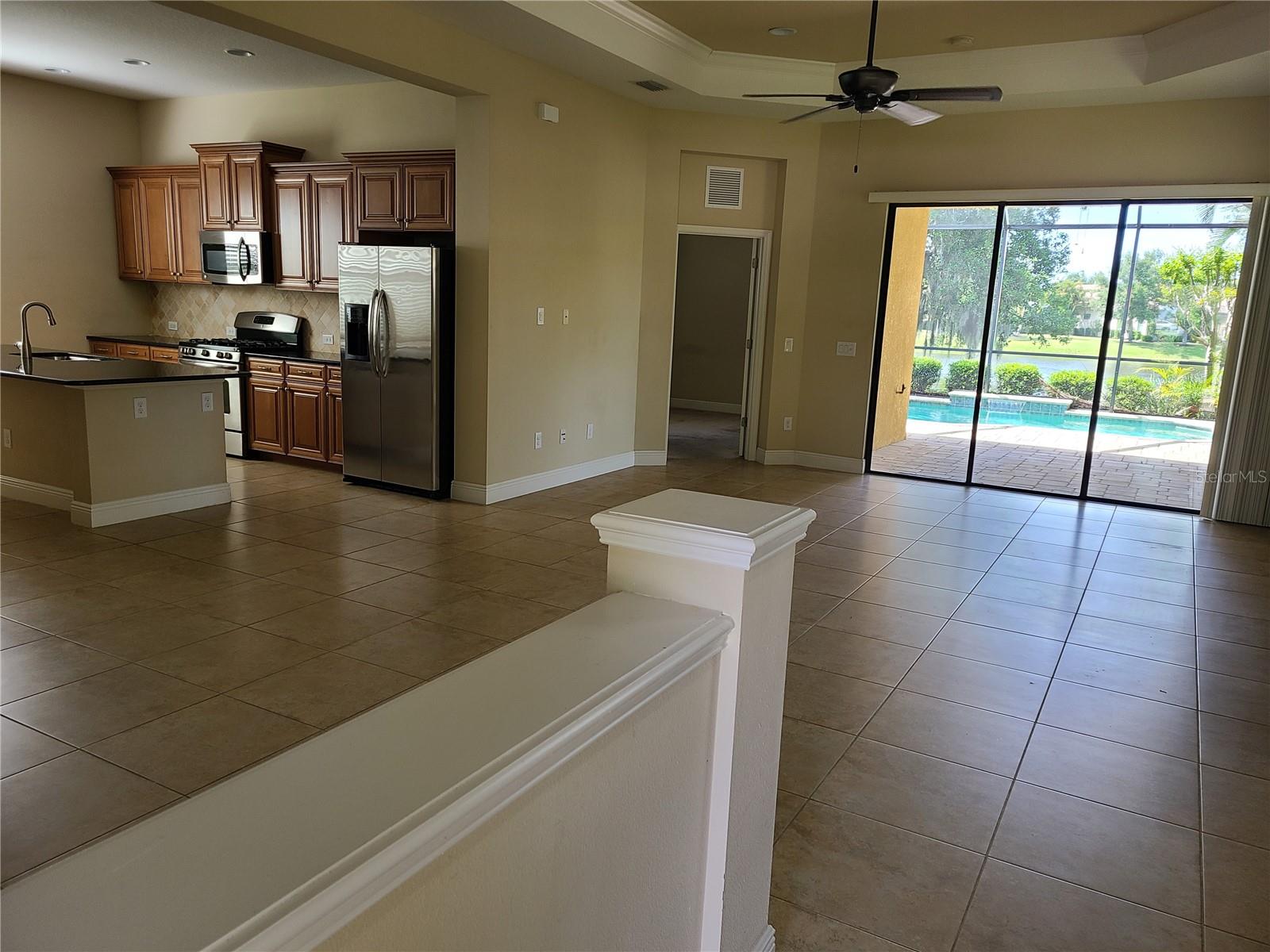 14305 STIRLING DR, LAKEWOOD RANCH, FL, 34202