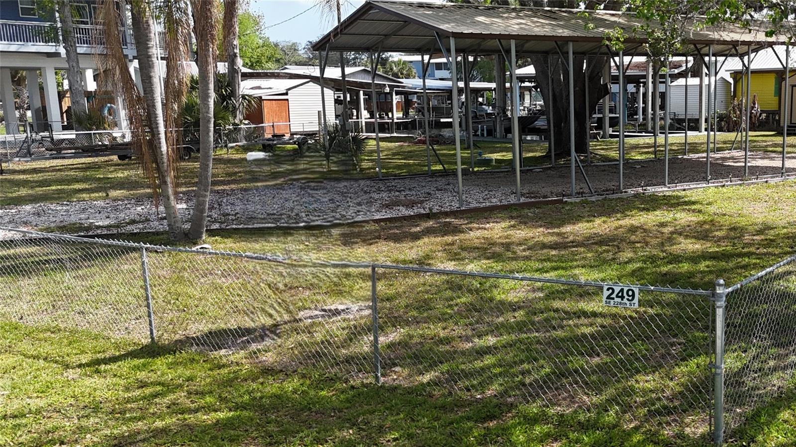 249 SE 228 ST, SUWANNEE, FL, 32692