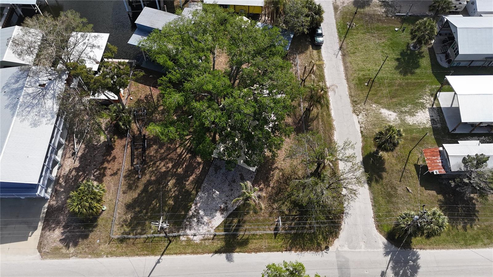 249 SE 228 ST, SUWANNEE, FL, 32692