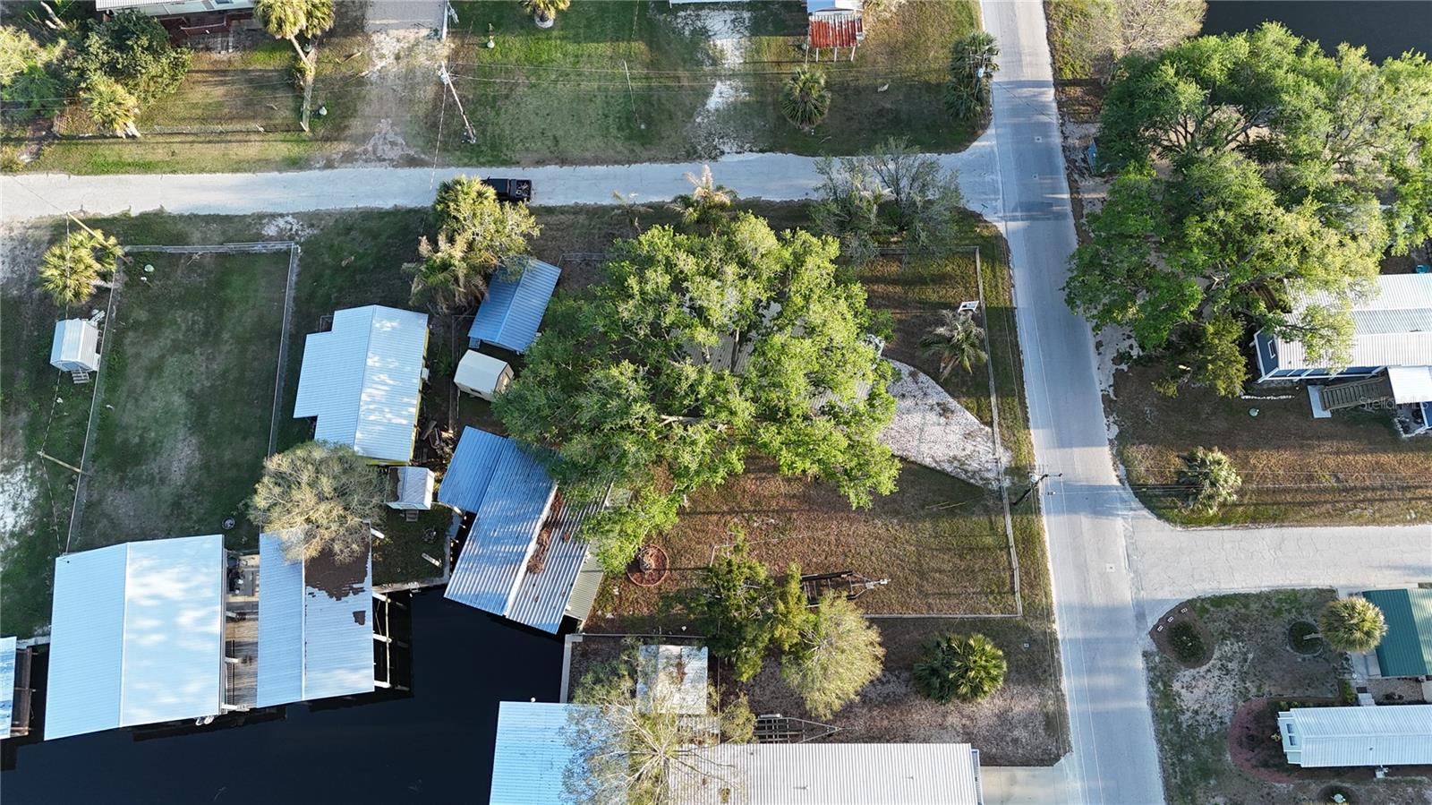 249 SE 228 ST, SUWANNEE, FL, 32692