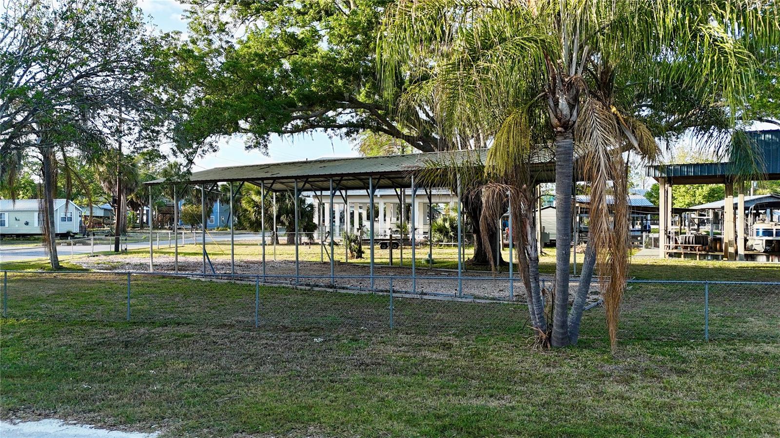 249 SE 228 ST, SUWANNEE, FL, 32692