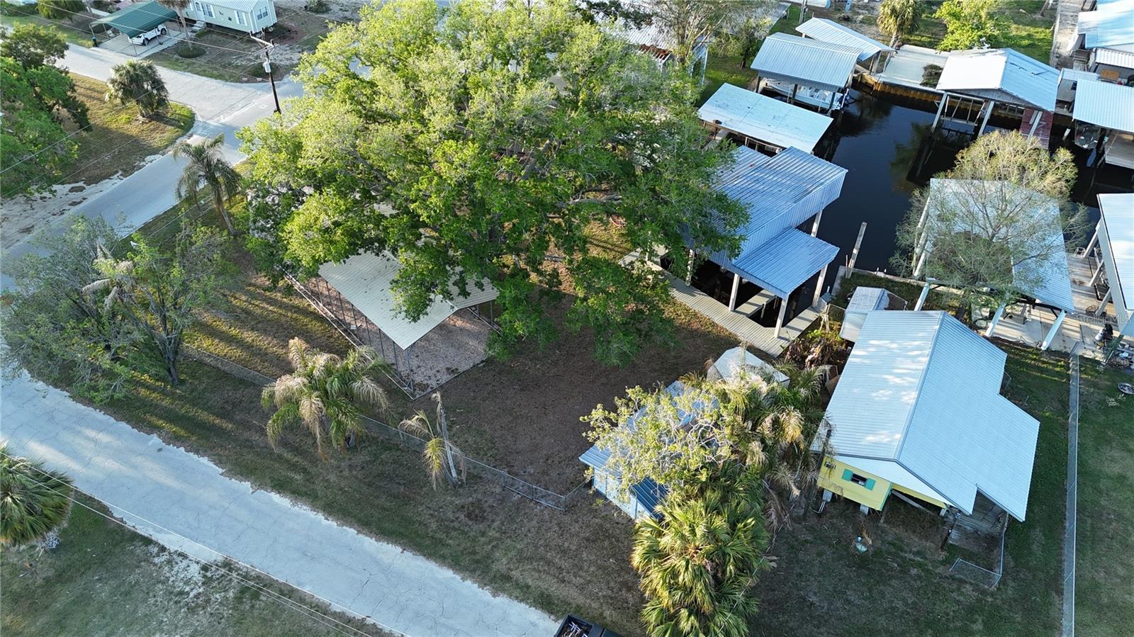 249 SE 228 ST, SUWANNEE, FL, 32692