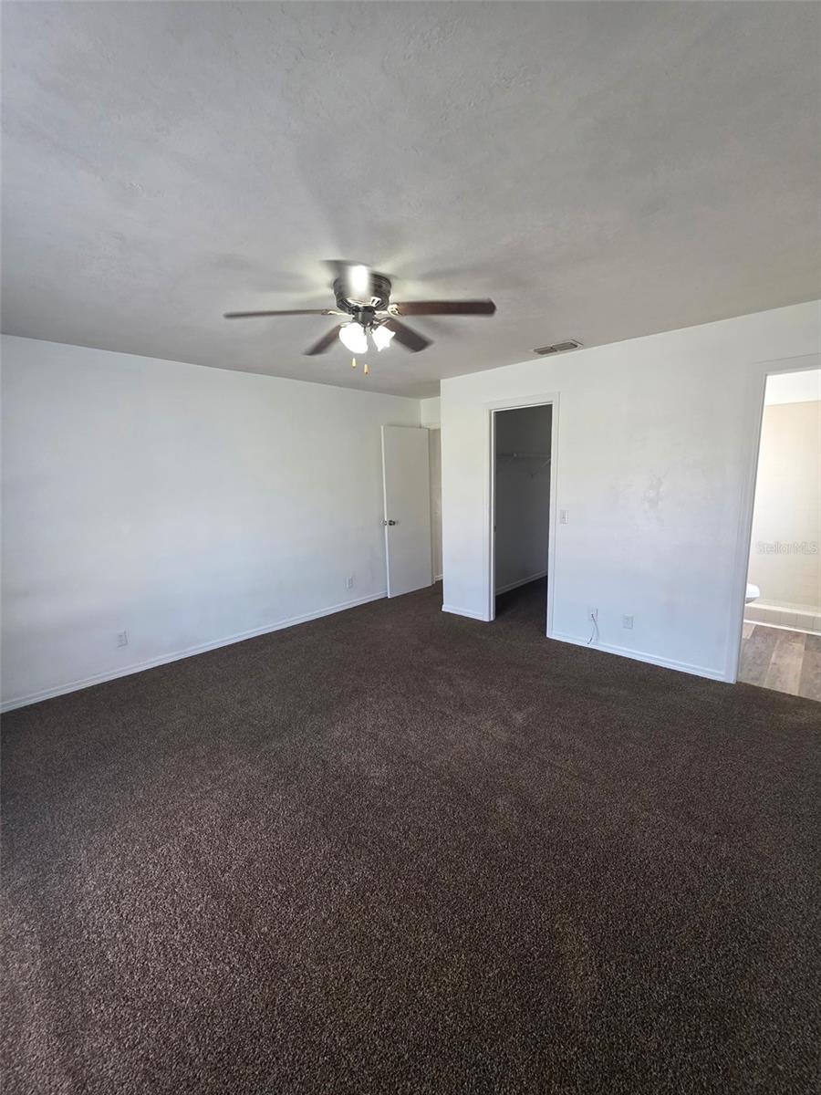 4250 NE 2ND CT, OCALA, FL, 34479