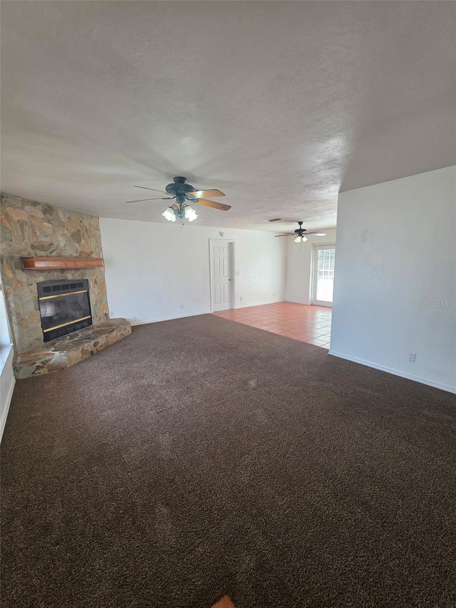 4250 NE 2ND CT, OCALA, FL, 34479