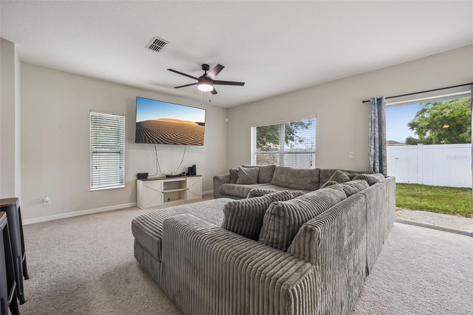 240 WHISPERING PINES WAY, DAVENPORT, FL, 33837