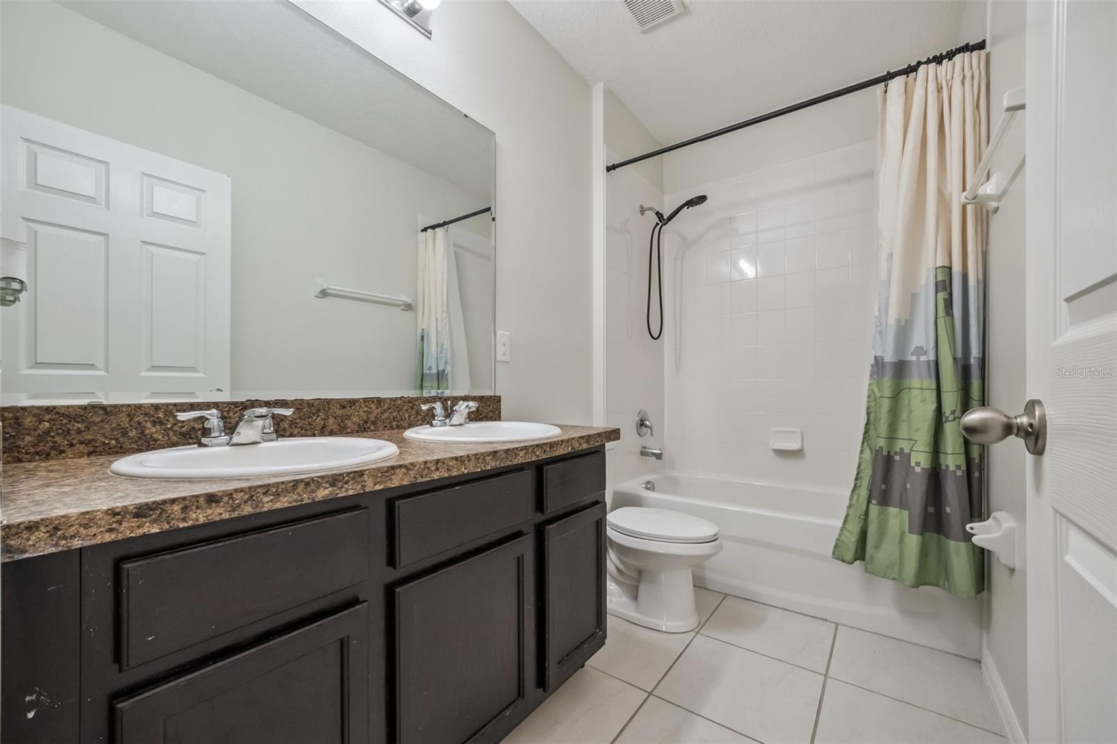 240 WHISPERING PINES WAY, DAVENPORT, FL, 33837