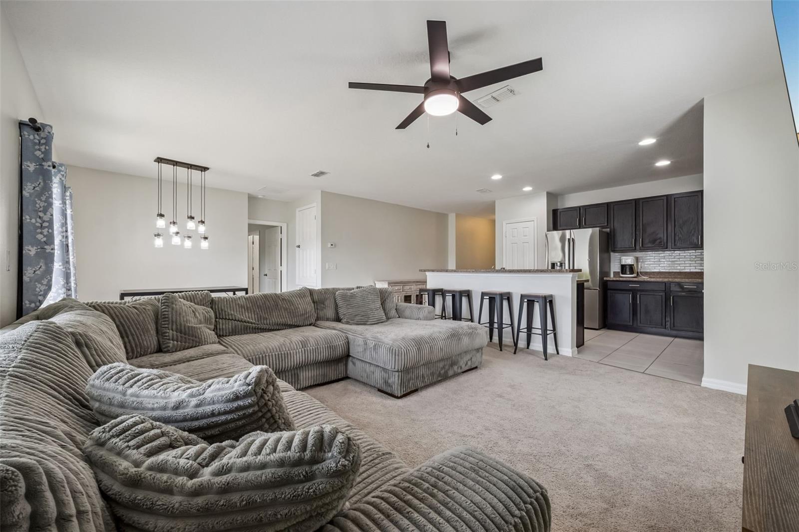 240 WHISPERING PINES WAY, DAVENPORT, FL, 33837
