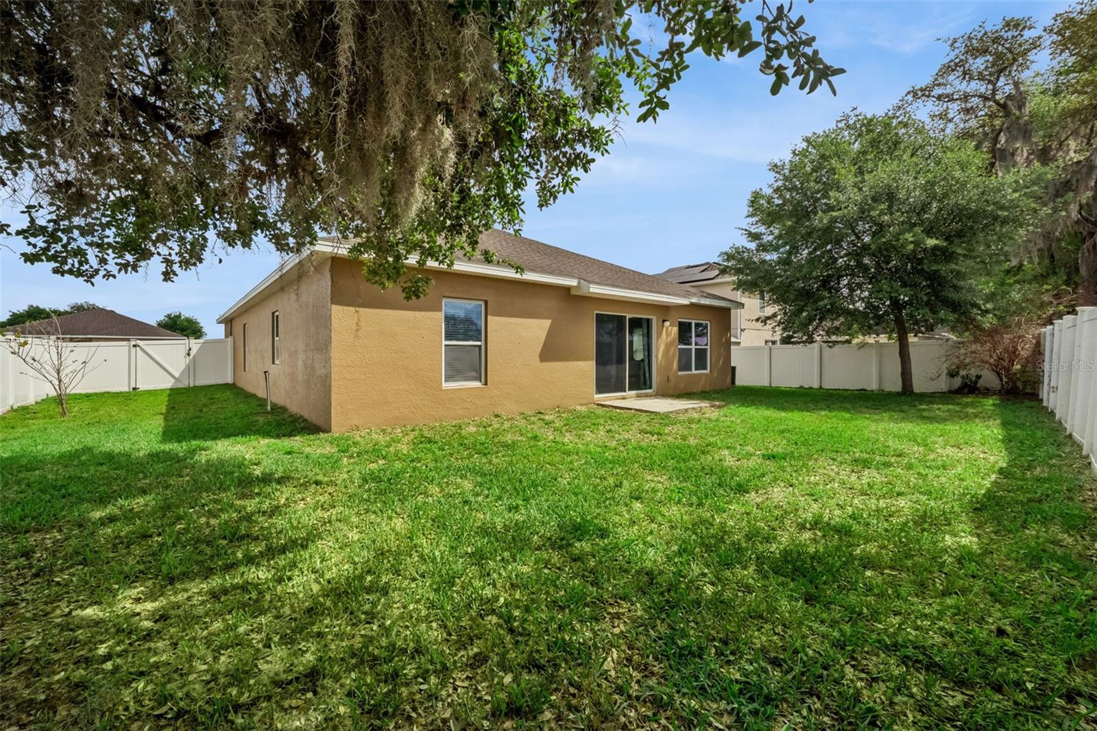 240 WHISPERING PINES WAY, DAVENPORT, FL, 33837