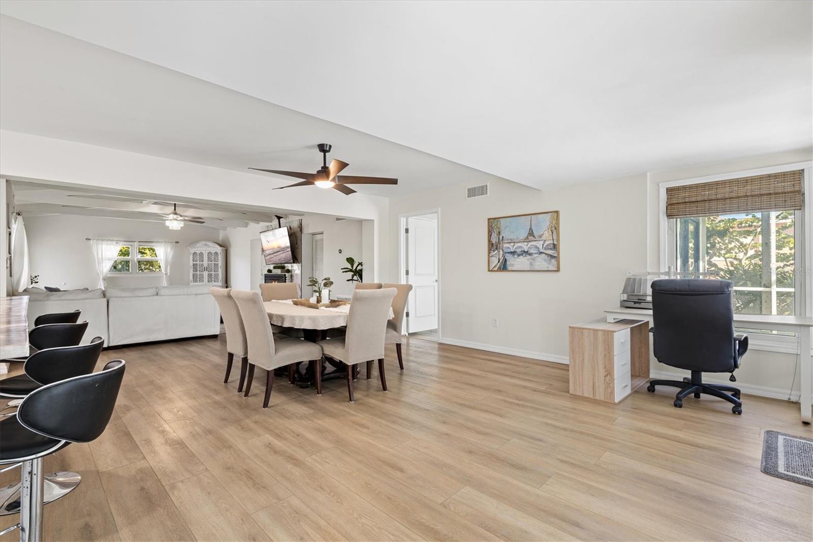 214 GAINES AVE, SARASOTA, FL, 34243