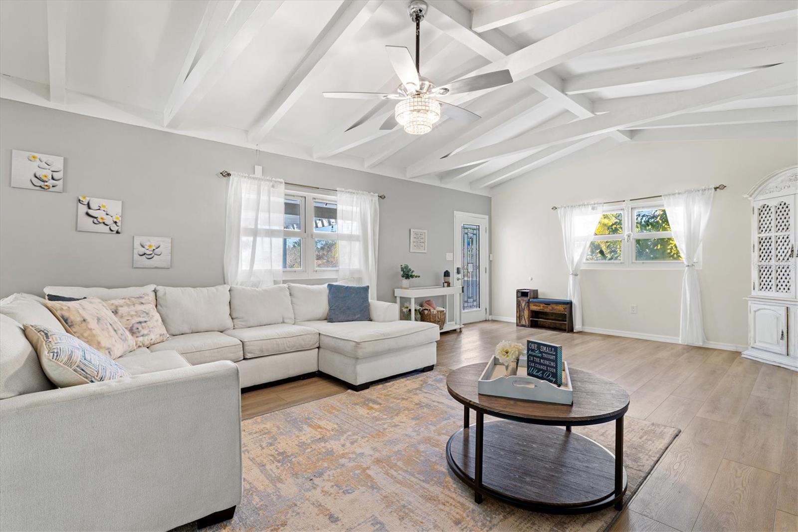 214 GAINES AVE, SARASOTA, FL, 34243