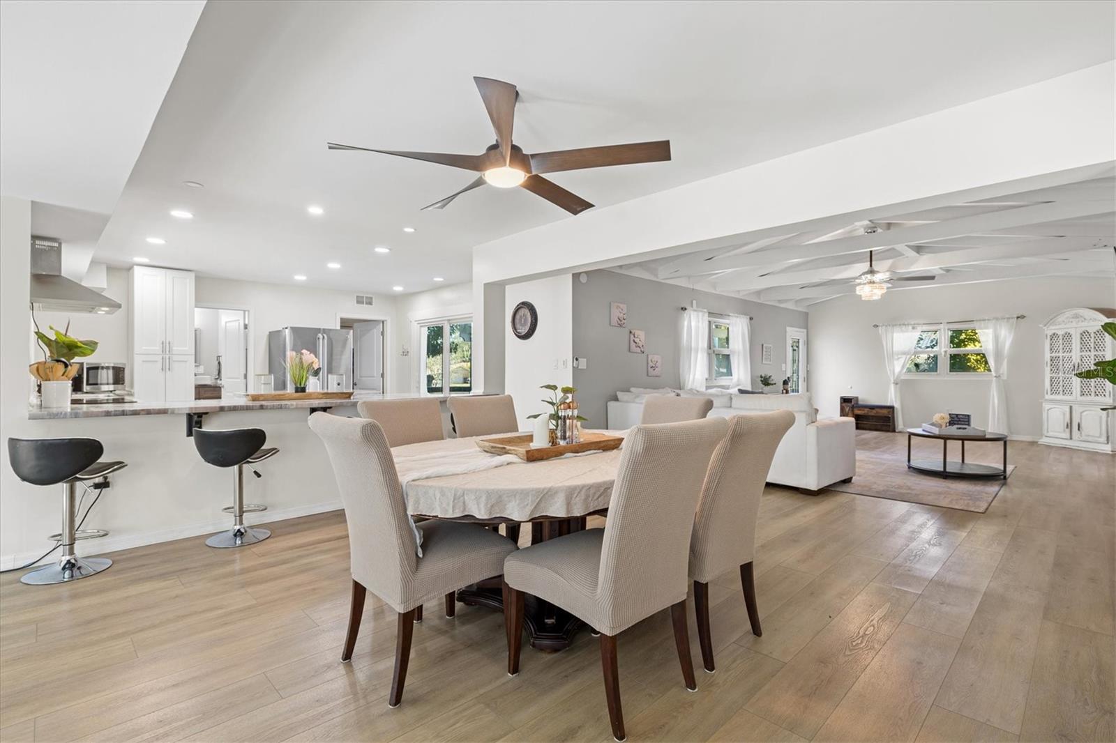 214 GAINES AVE, SARASOTA, FL, 34243