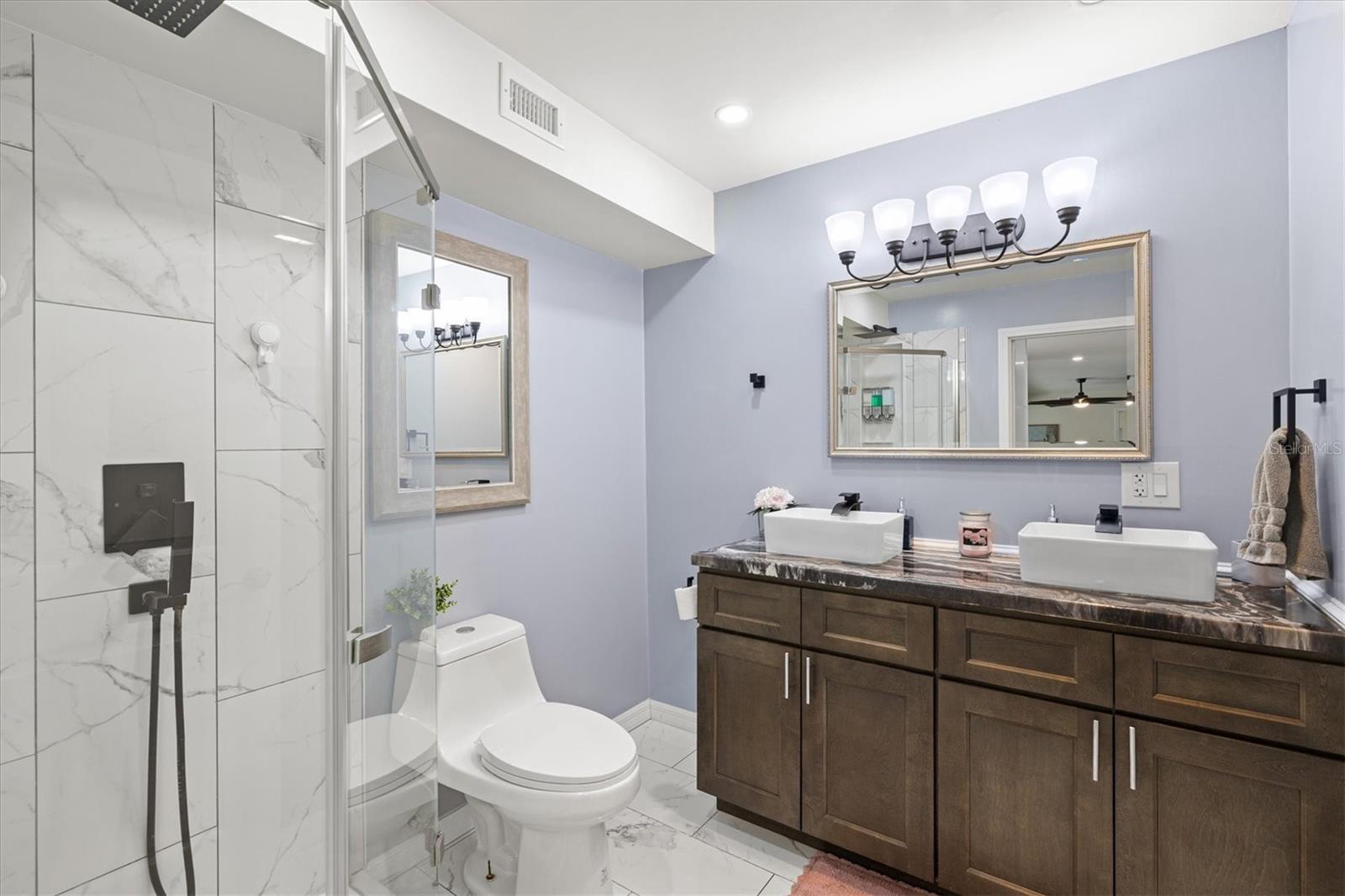 214 GAINES AVE, SARASOTA, FL, 34243