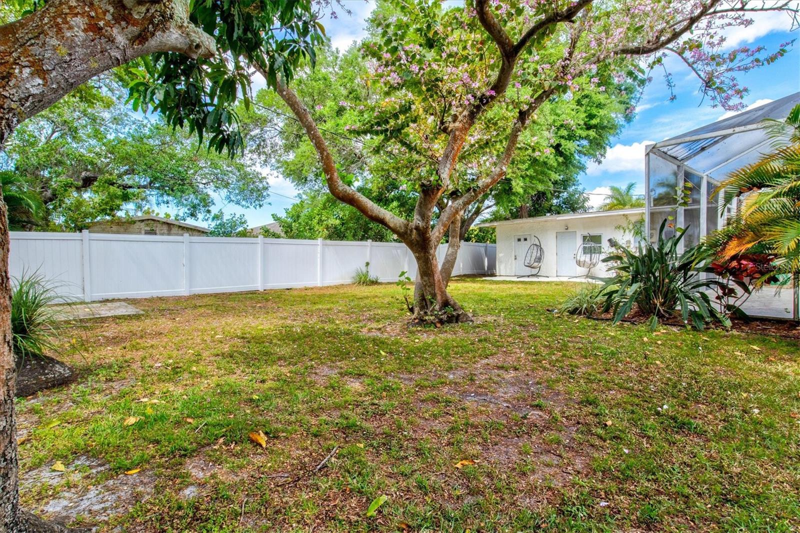 214 GAINES AVE, SARASOTA, FL, 34243