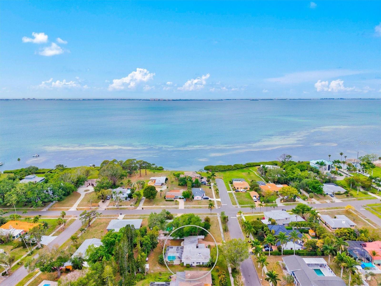 214 GAINES AVE, SARASOTA, FL, 34243