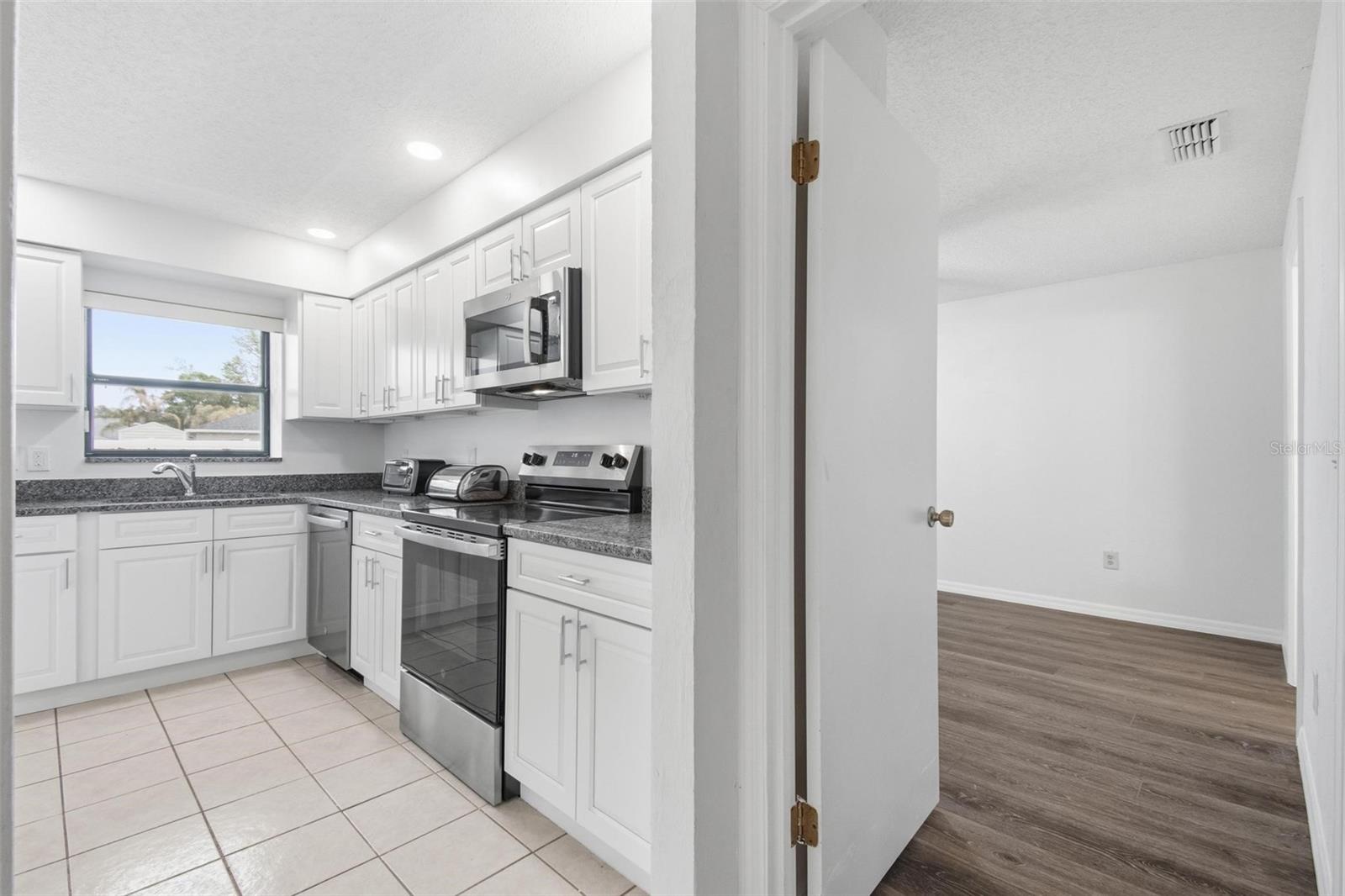 34 WOOD HAVEN DR, PALM COAST, FL, 32164