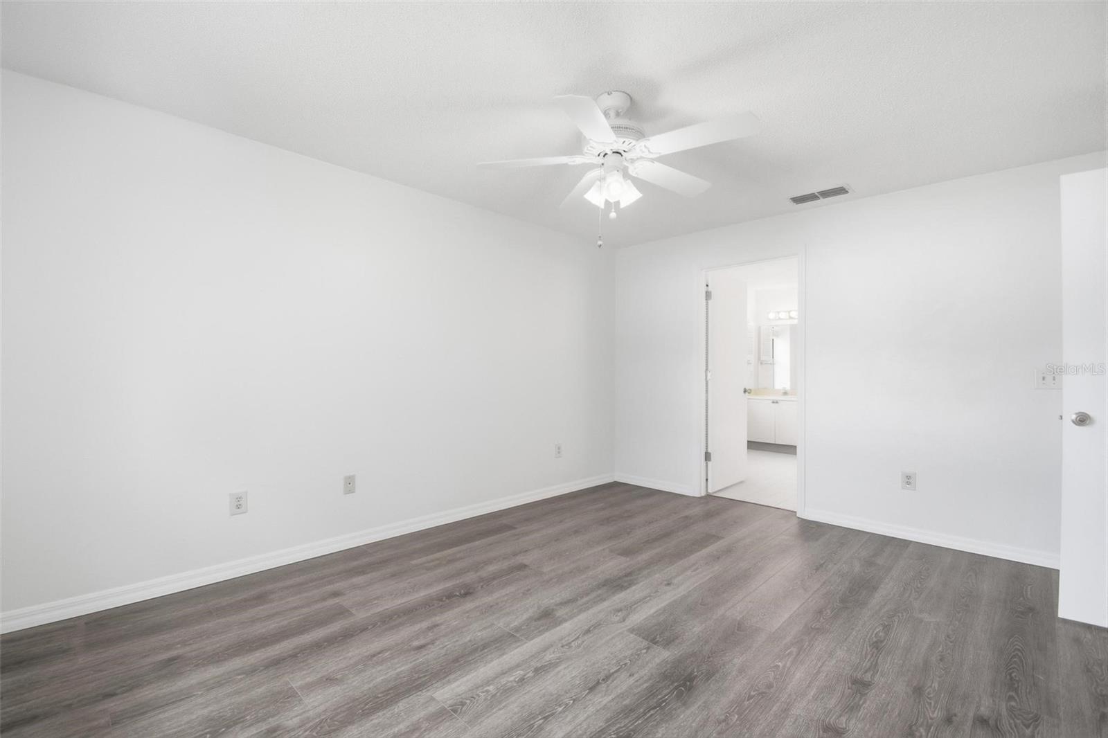 34 WOOD HAVEN DR, PALM COAST, FL, 32164