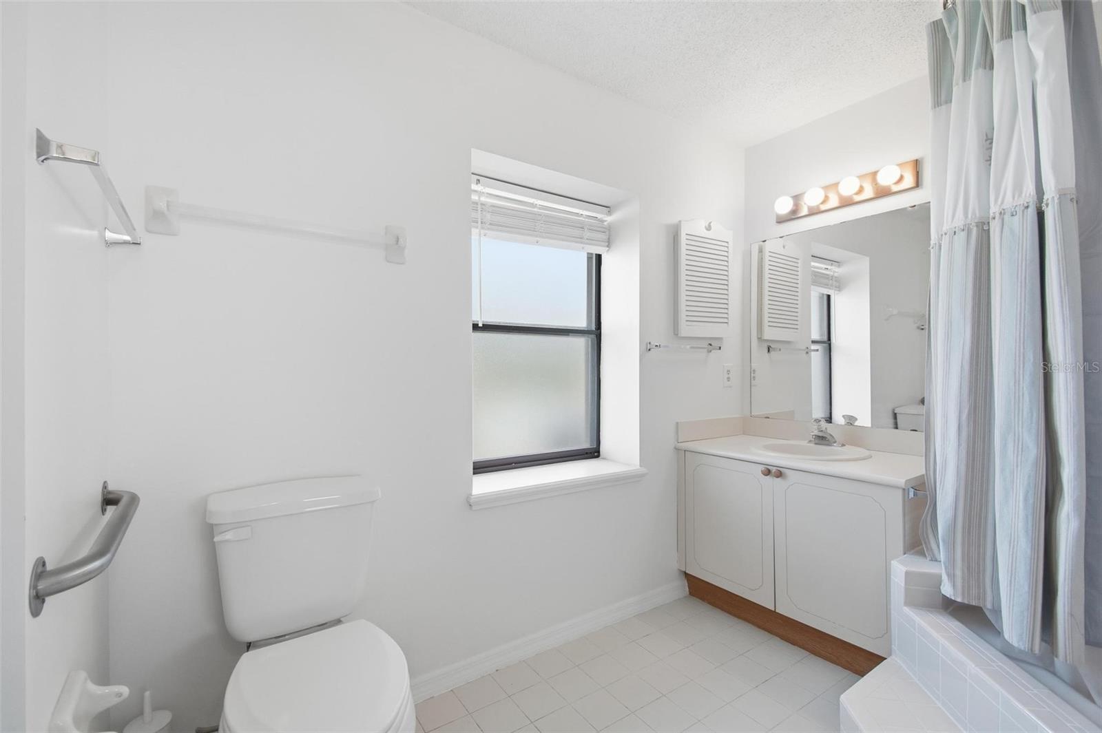 34 WOOD HAVEN DR, PALM COAST, FL, 32164