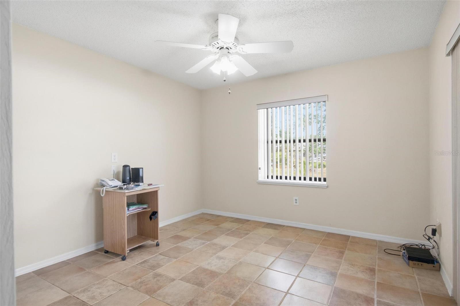 34 WOOD HAVEN DR, PALM COAST, FL, 32164