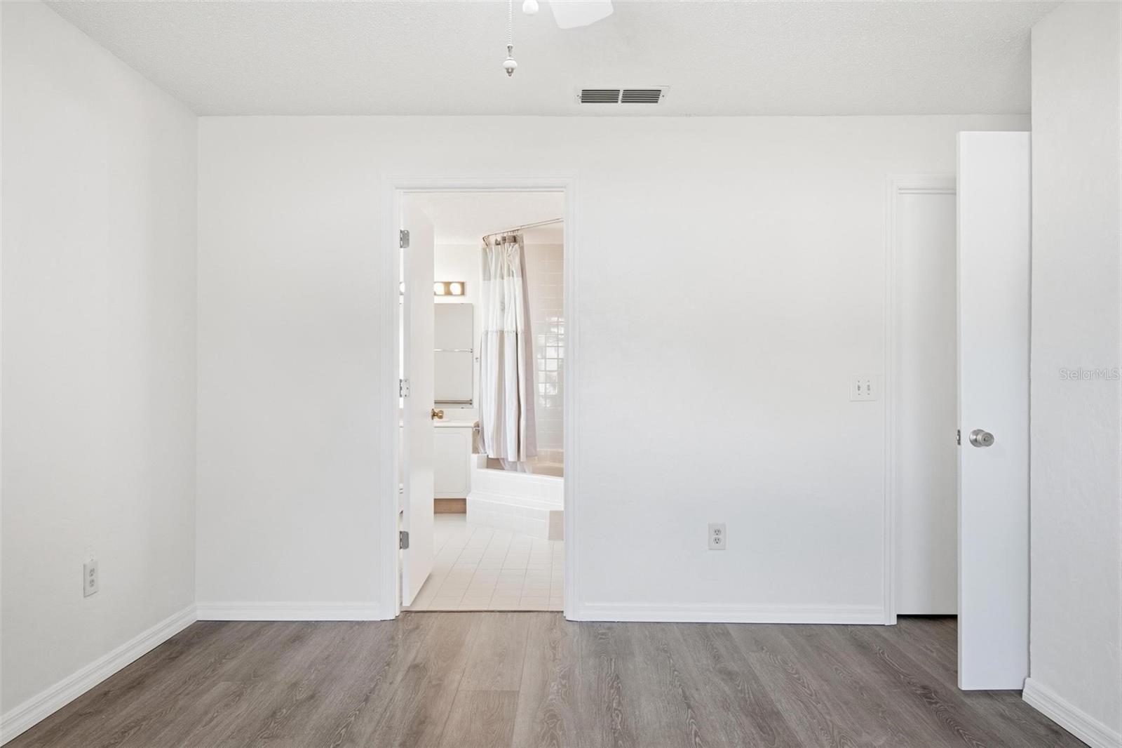 34 WOOD HAVEN DR, PALM COAST, FL, 32164
