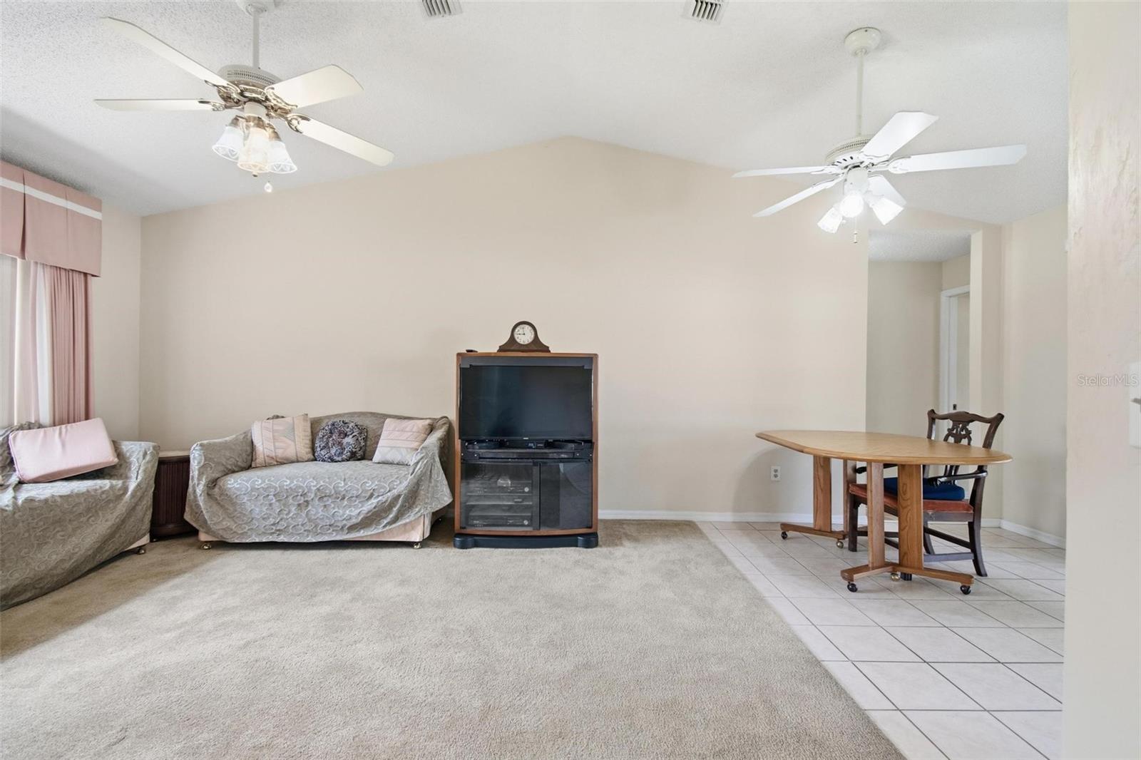 34 WOOD HAVEN DR, PALM COAST, FL, 32164