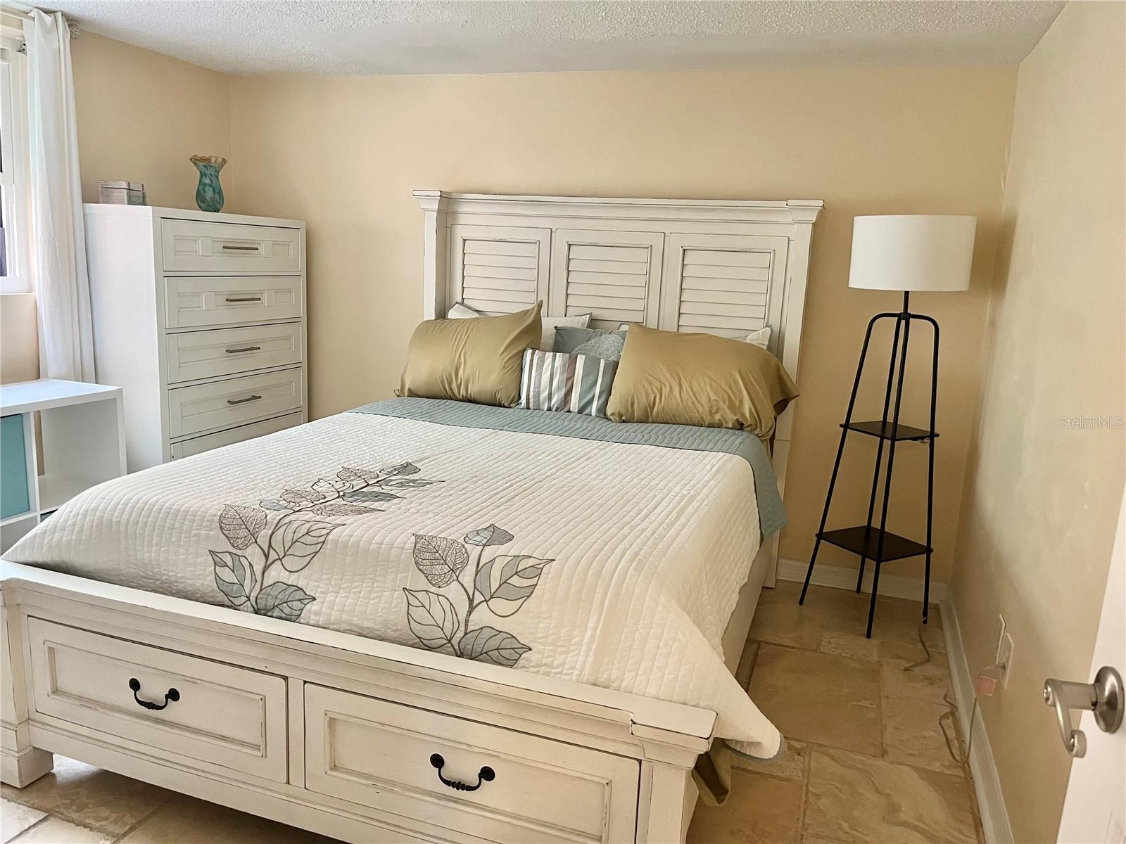 18650 GULF BLVD #315, INDIAN SHORES, FL, 33785