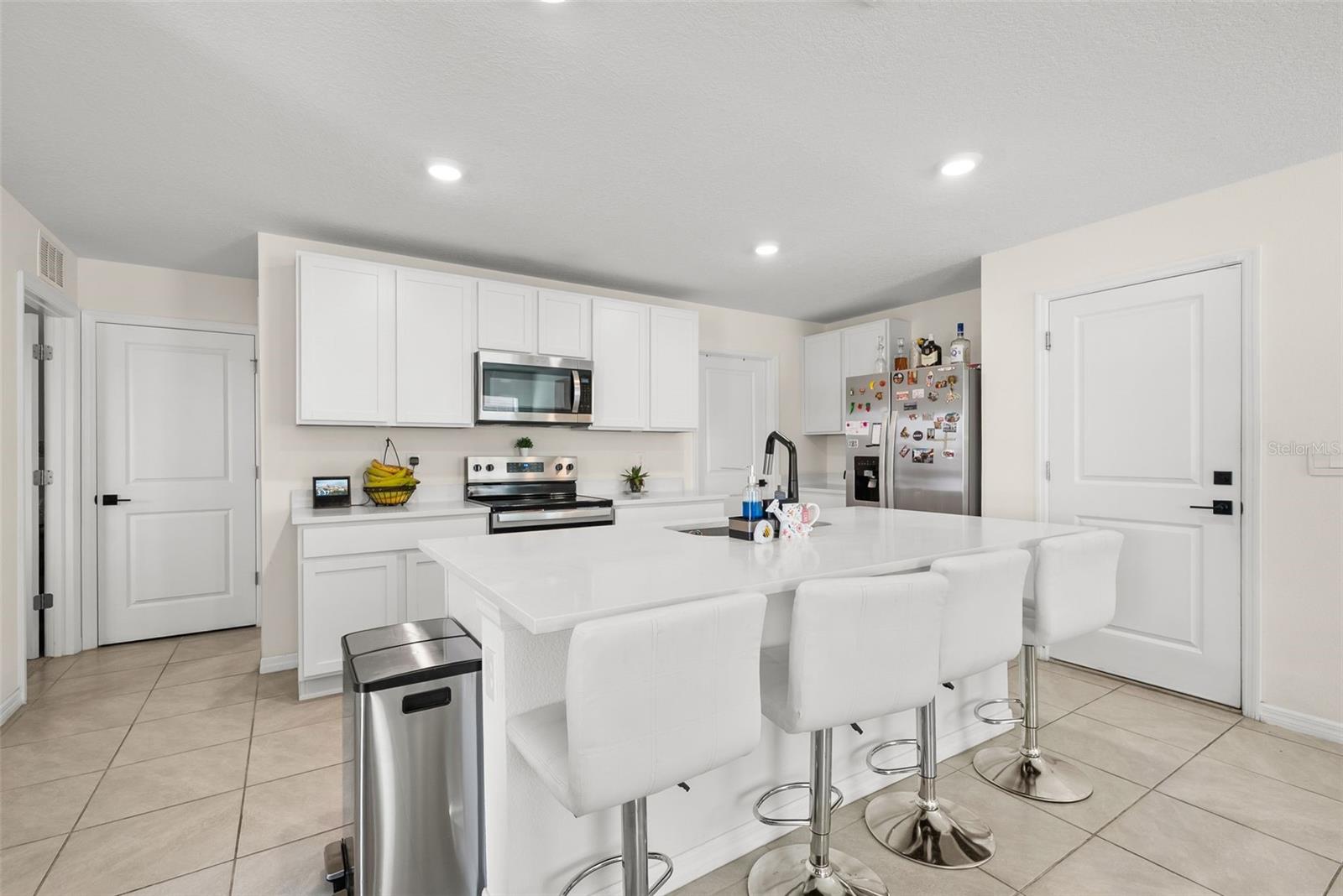 24672 NW 11TH PL, NEWBERRY, FL, 32669