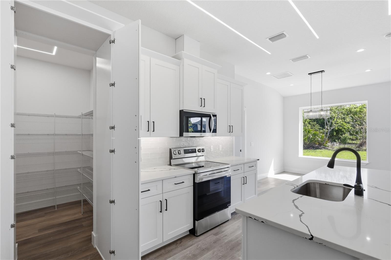 21 BUTTERMILK DR, PALM COAST, FL, 32137