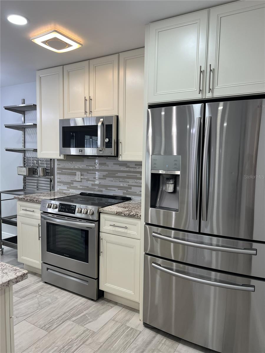 1742 8TH ST, SARASOTA, FL, 34236