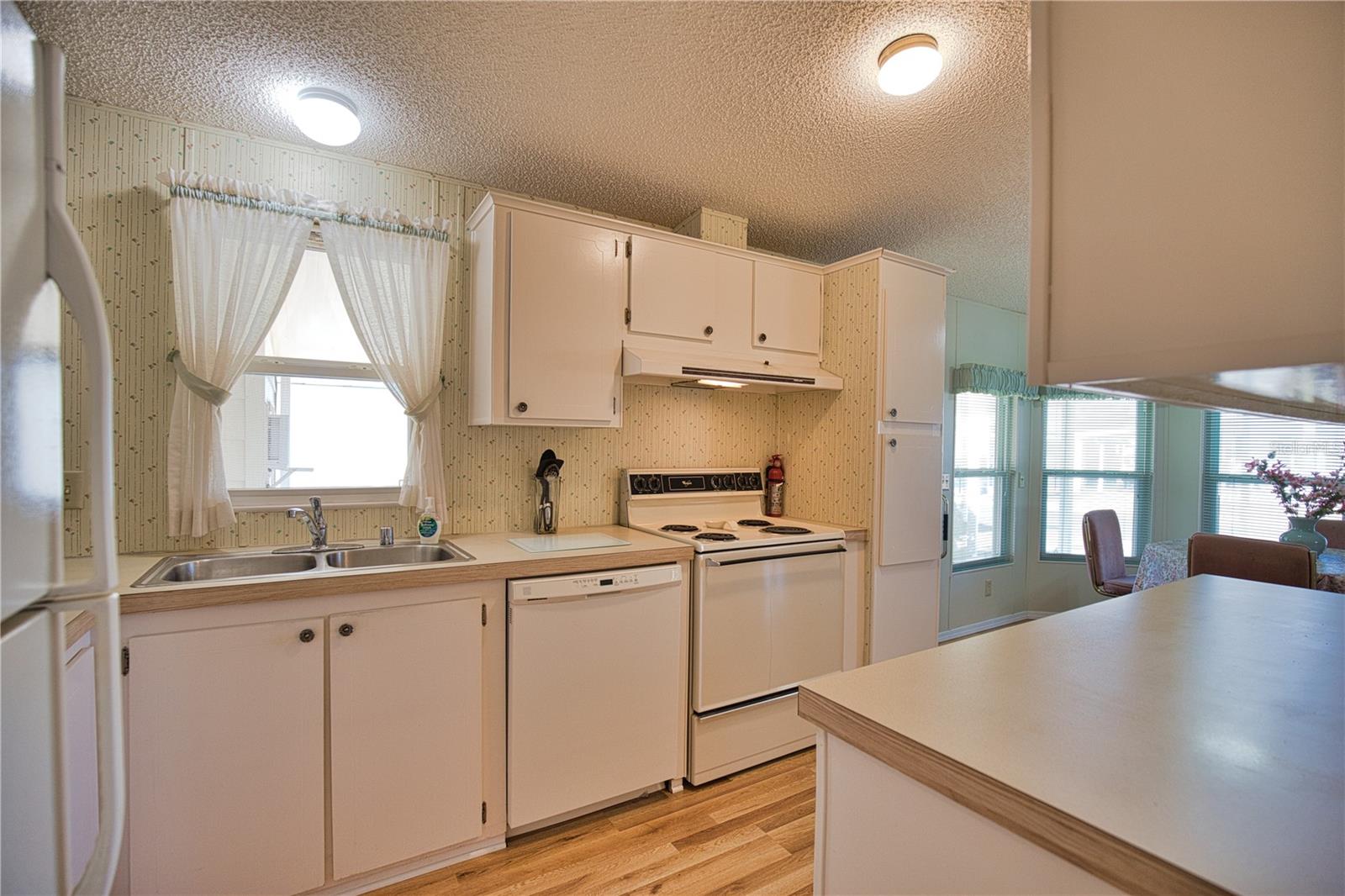 424 TARDE LOGO CIR, NORTH PORT, FL, 34287