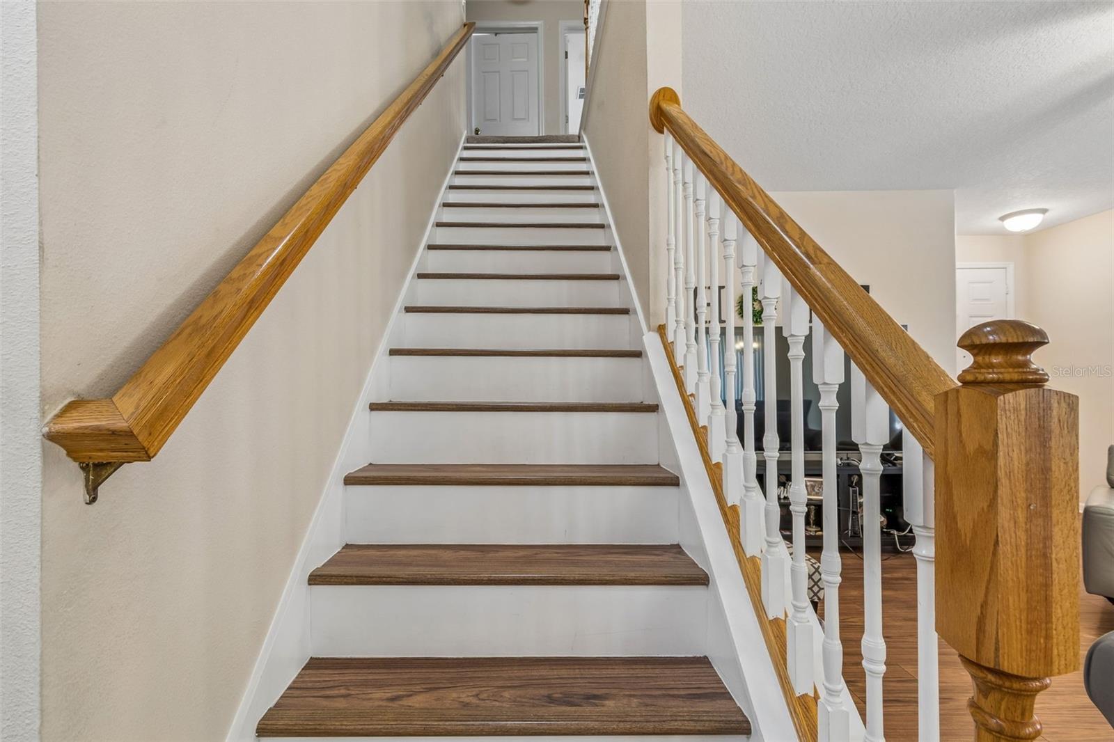 2401 SILVERMOSS DR, WESLEY CHAPEL, FL, 33544
