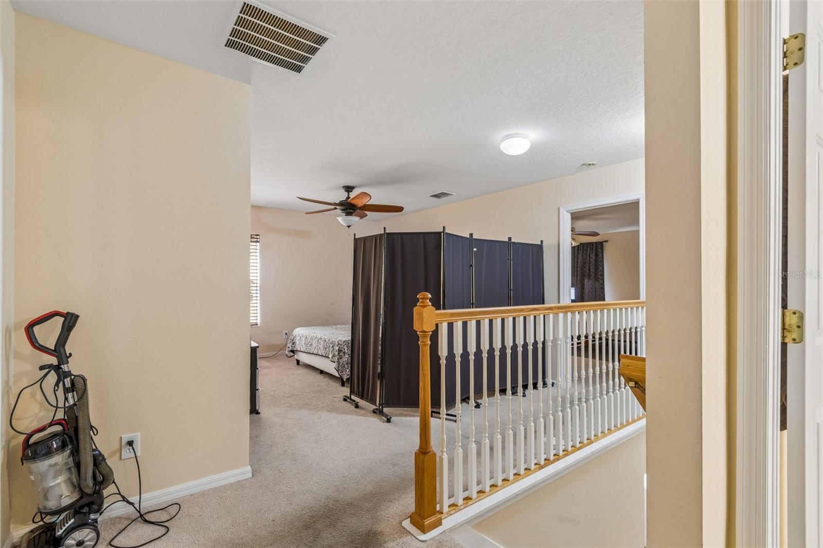 2401 SILVERMOSS DR, WESLEY CHAPEL, FL, 33544