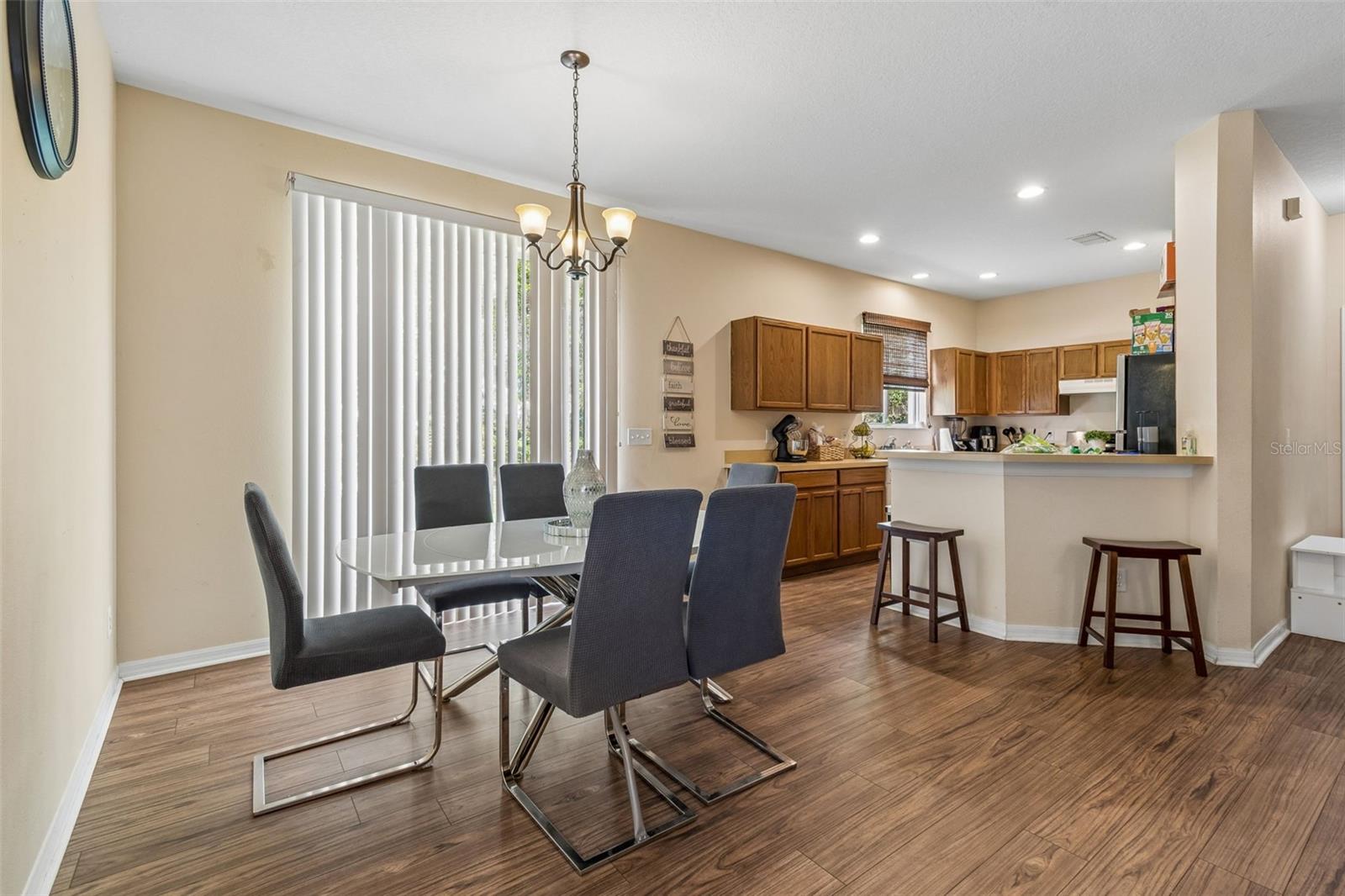 2401 SILVERMOSS DR, WESLEY CHAPEL, FL, 33544