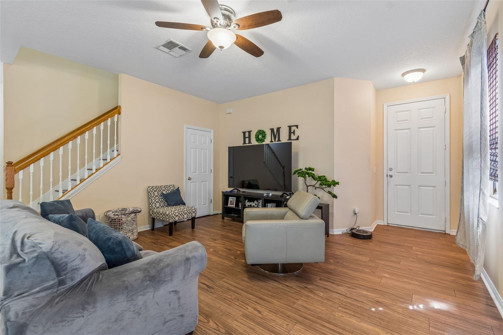 2401 SILVERMOSS DR, WESLEY CHAPEL, FL, 33544