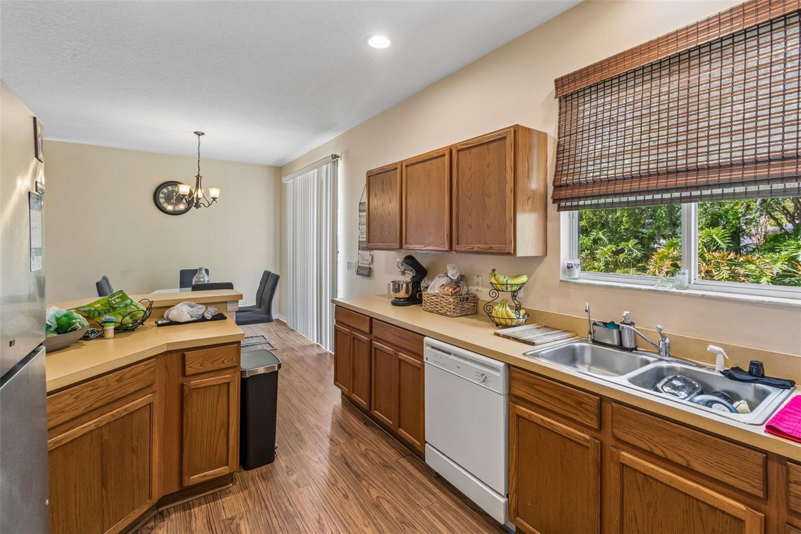 2401 SILVERMOSS DR, WESLEY CHAPEL, FL, 33544