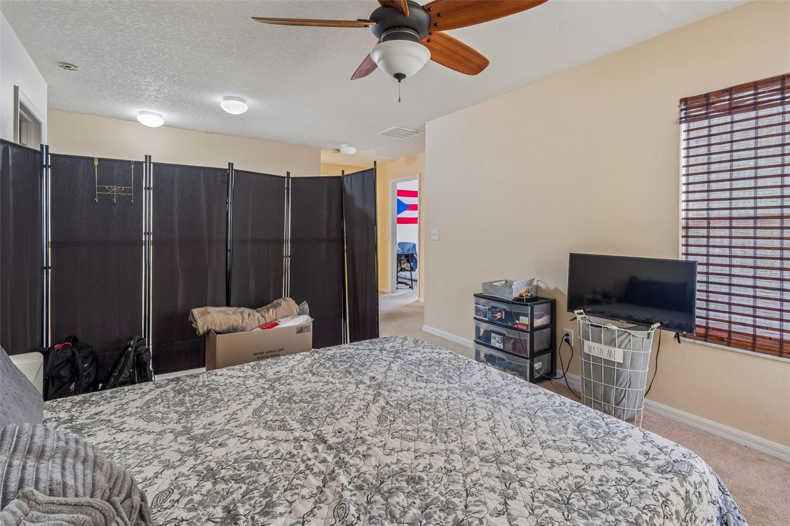 2401 SILVERMOSS DR, WESLEY CHAPEL, FL, 33544