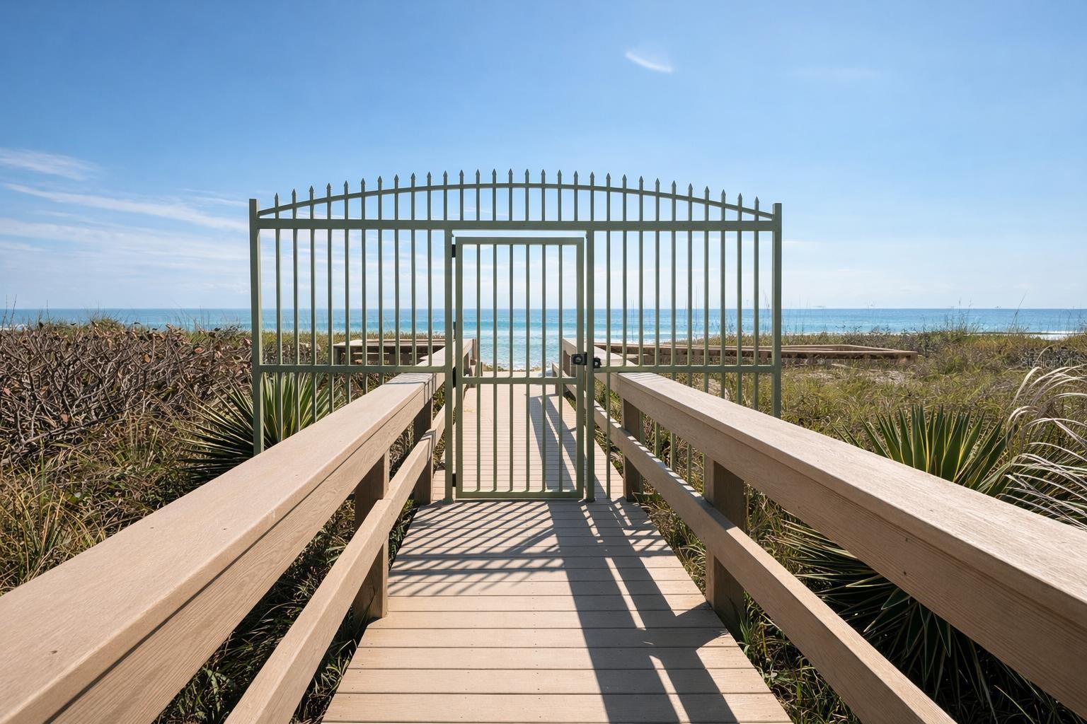 420 HARDING AVE #301, COCOA BEACH, FL, 32931