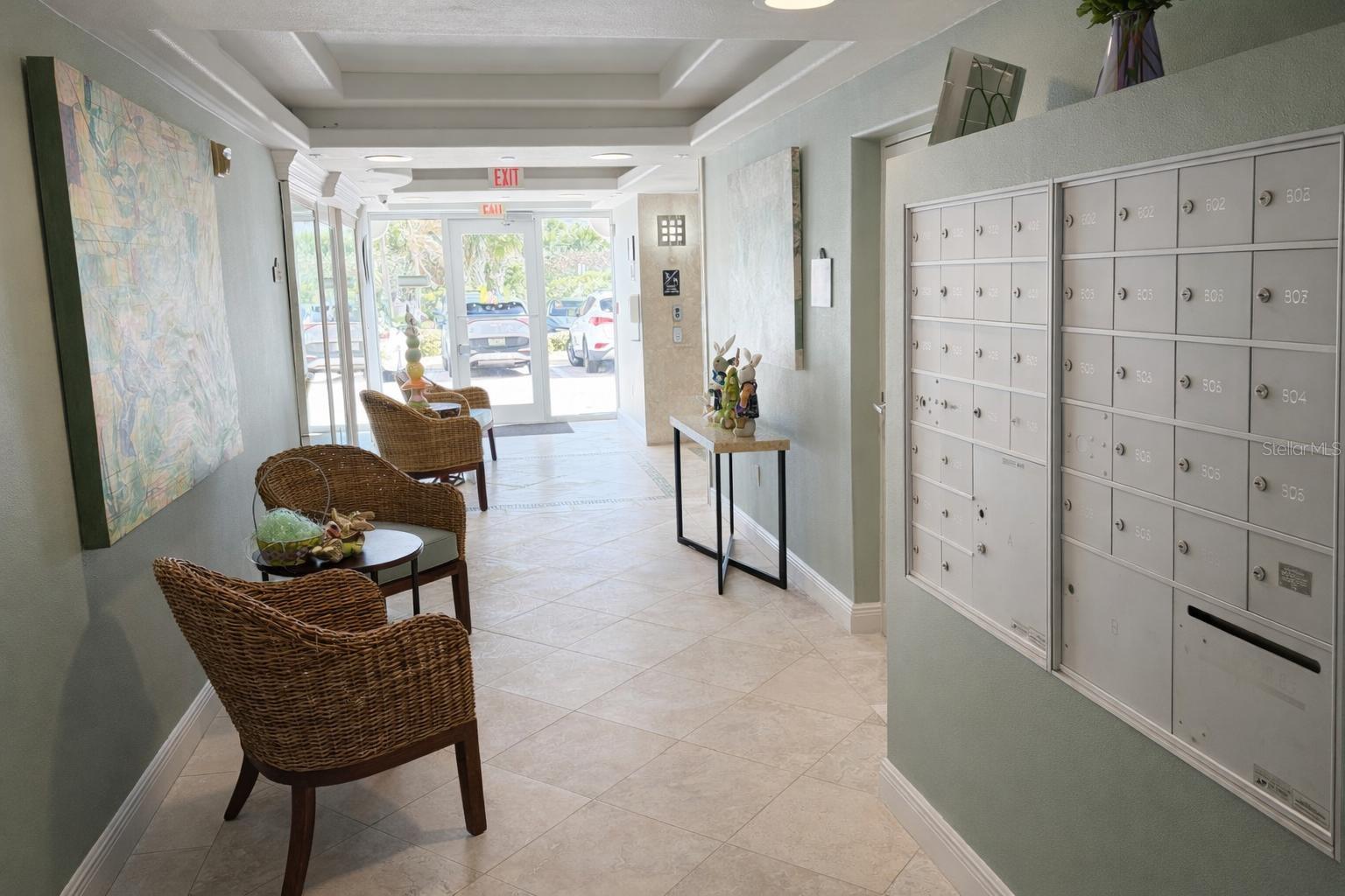 420 HARDING AVE #301, COCOA BEACH, FL, 32931