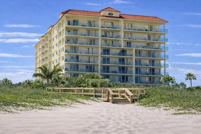 420 HARDING AVE #301, COCOA BEACH, FL, 32931
